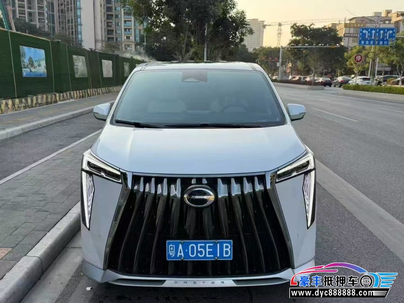 22年传祺M8轿车抵押车出售