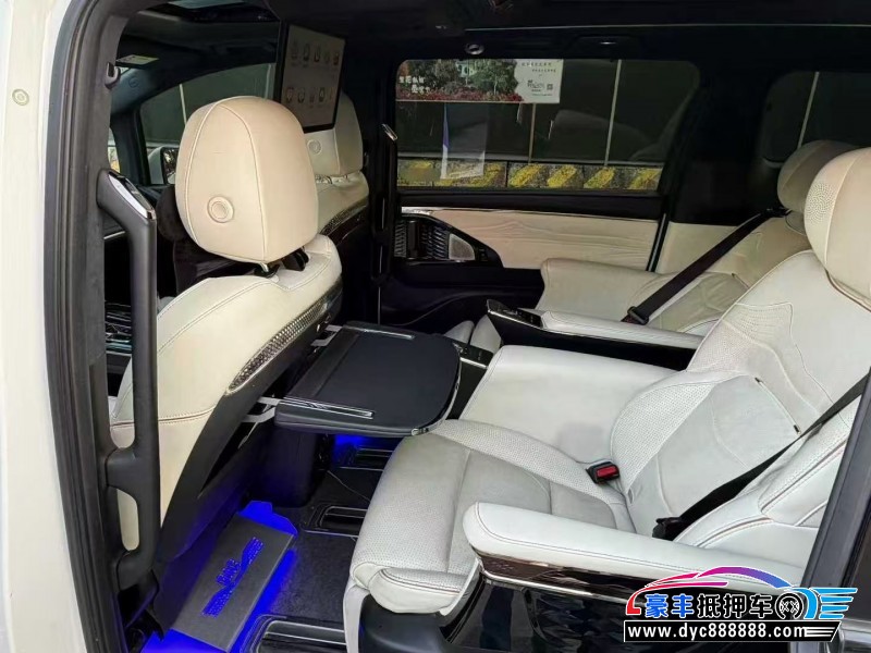 22年传祺M8轿车抵押车出售