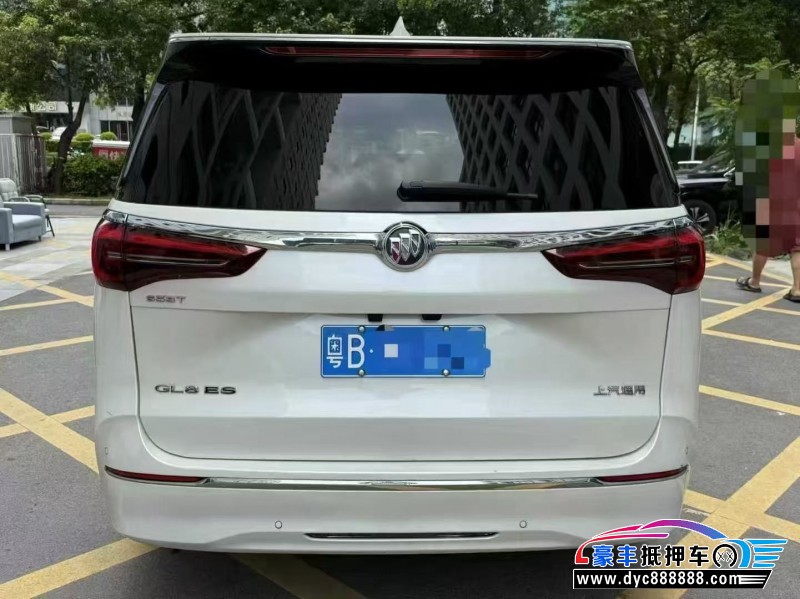 21年别克GL8轿车抵押车出售