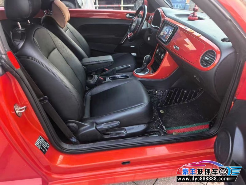 17年大众甲壳虫轿车抵押车出售