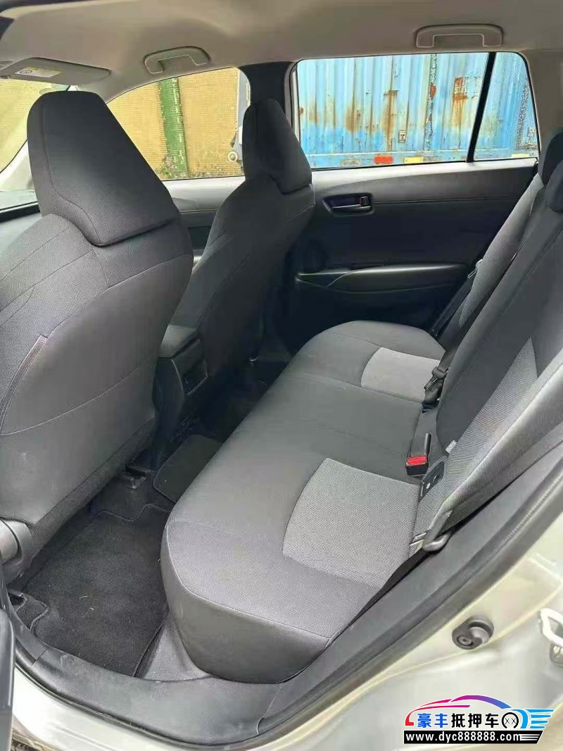 24年丰田锋兰达轿车抵押车出售