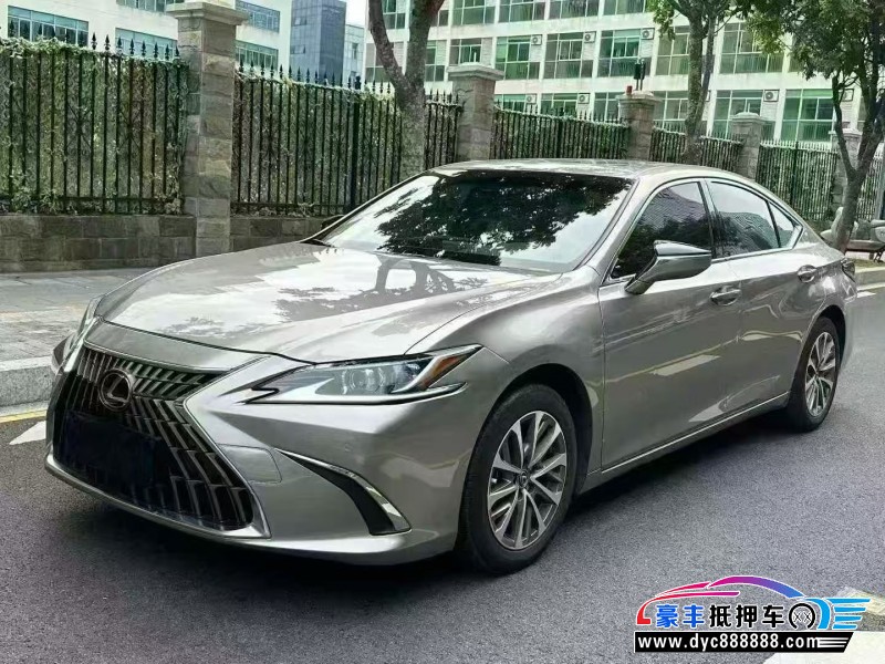 24年雷克萨斯ES轿车抵押车出售