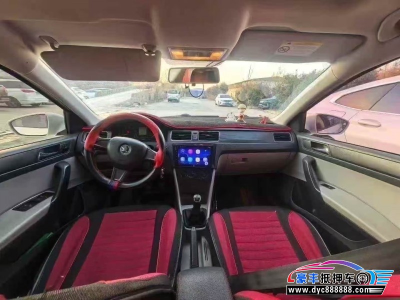 17年斯柯达昕锐轿车抵押车出售