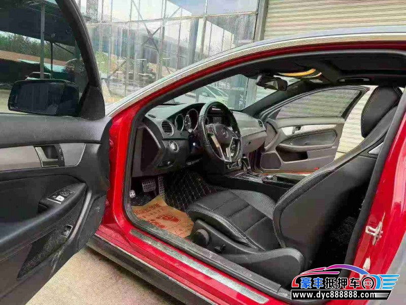 15年奔驰C轿车抵押车出售