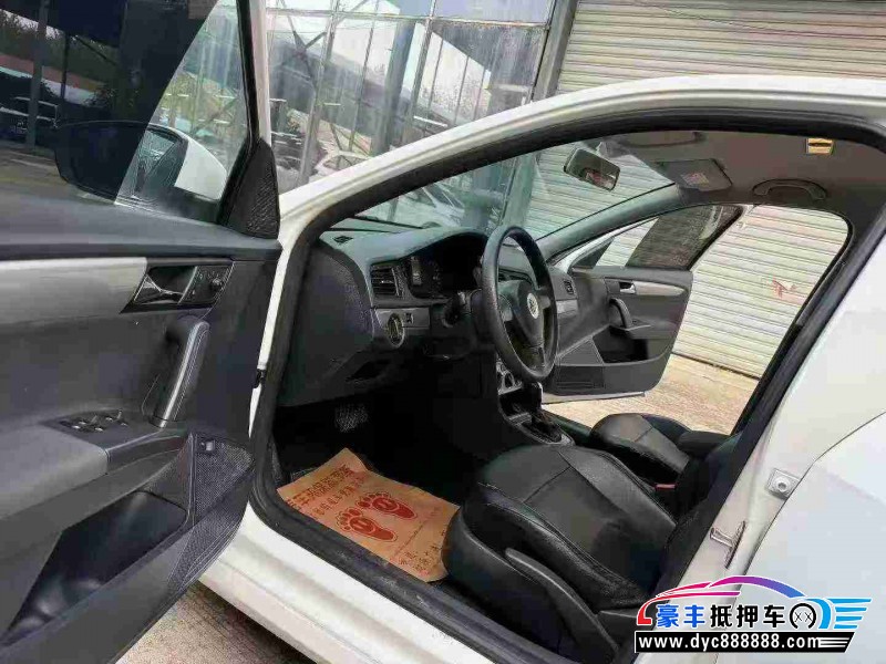 18年大众朗逸轿车抵押车出售