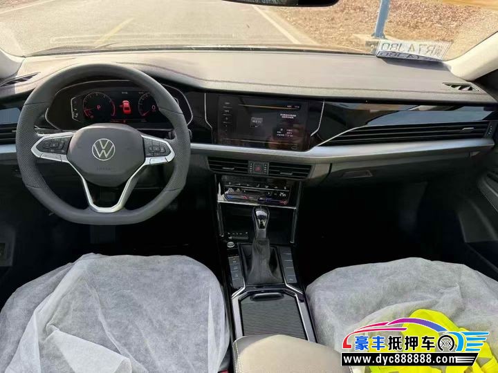 26年大众帕萨特轿车抵押车出售