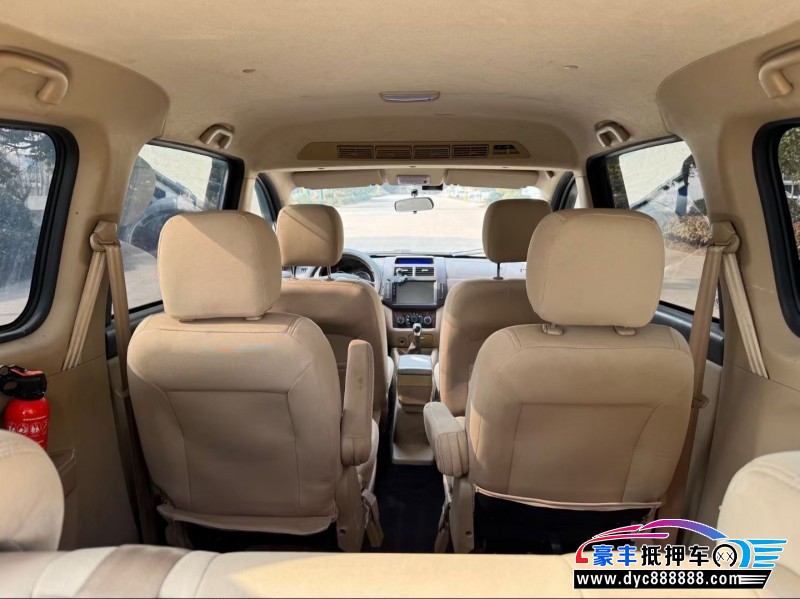 16年北汽威旺M30轿车抵押车出售