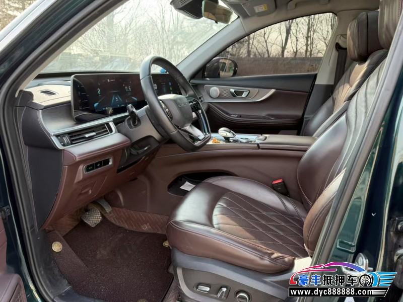 22年奇瑞瑞虎8轿车抵押车出售