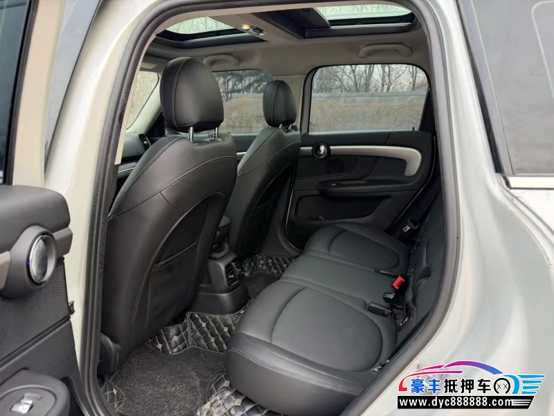 20年宝马MINI轿车抵押车出售