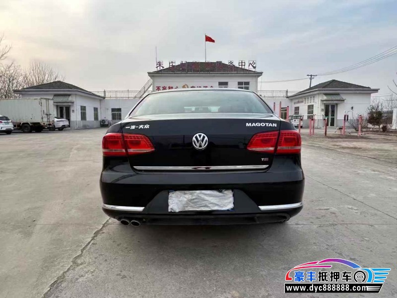 17年大众迈腾轿车抵押车出售