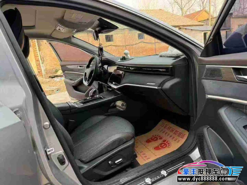 22年东风风神奕炫轿车抵押车出售