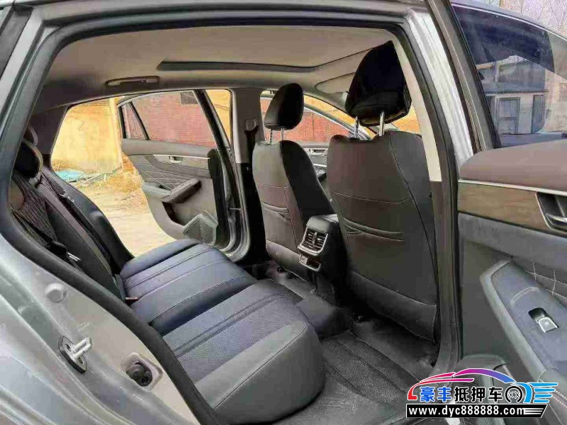 22年东风风神奕炫轿车抵押车出售