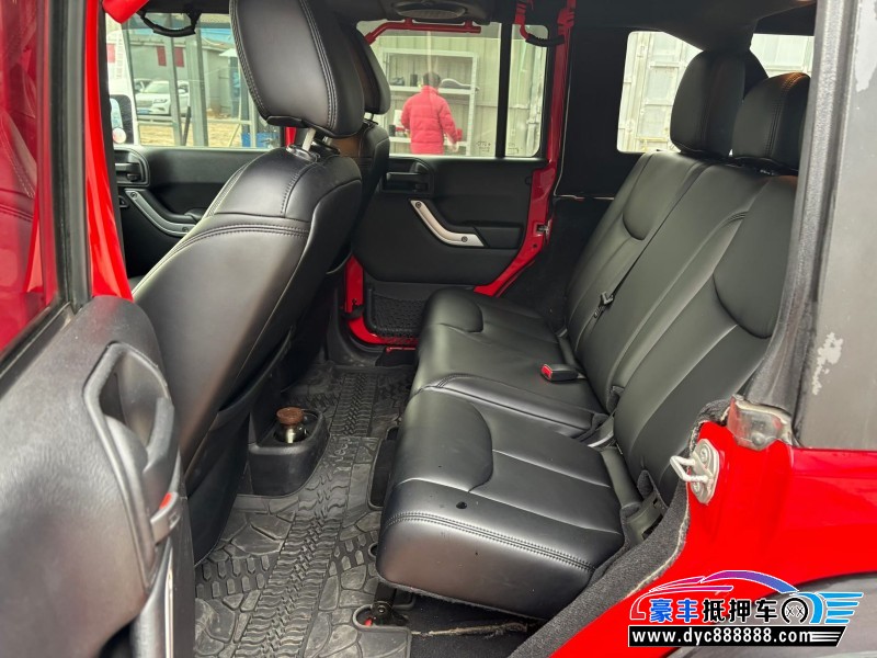 17年Jeep牧马人轿车抵押车出售