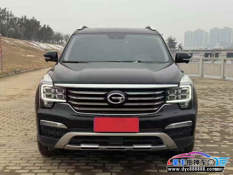 抵押车出售17年传祺GS8轿车