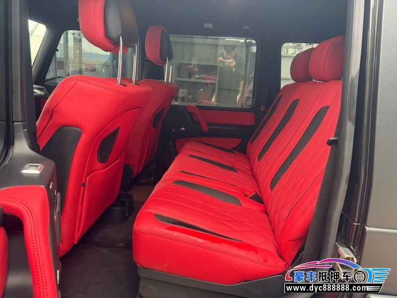 15年奔驰G轿车抵押车出售