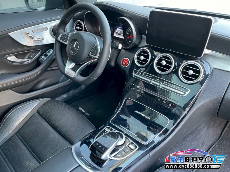 18年奔驰C轿车抵押车出售