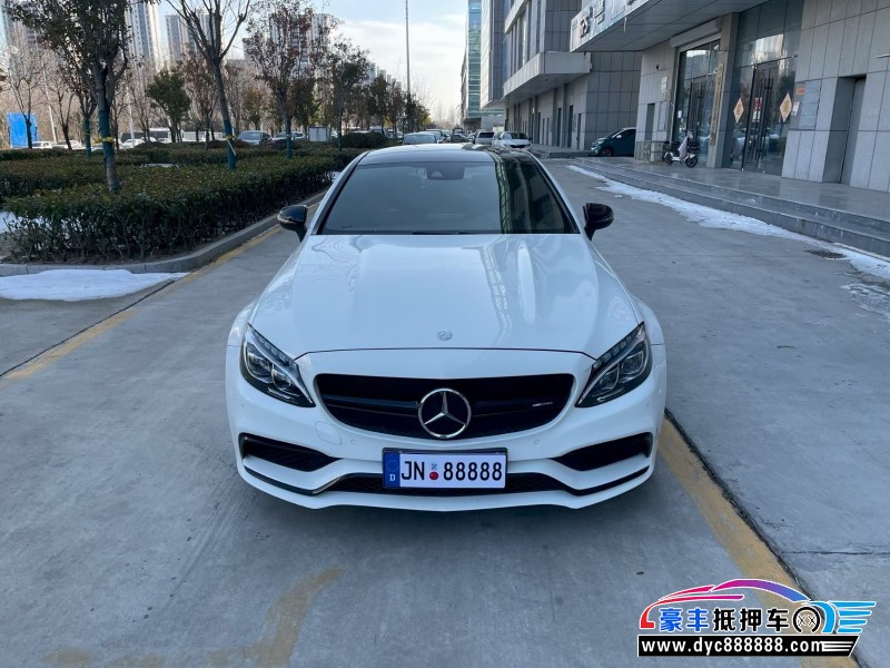 18年奔驰C轿车抵押车出售