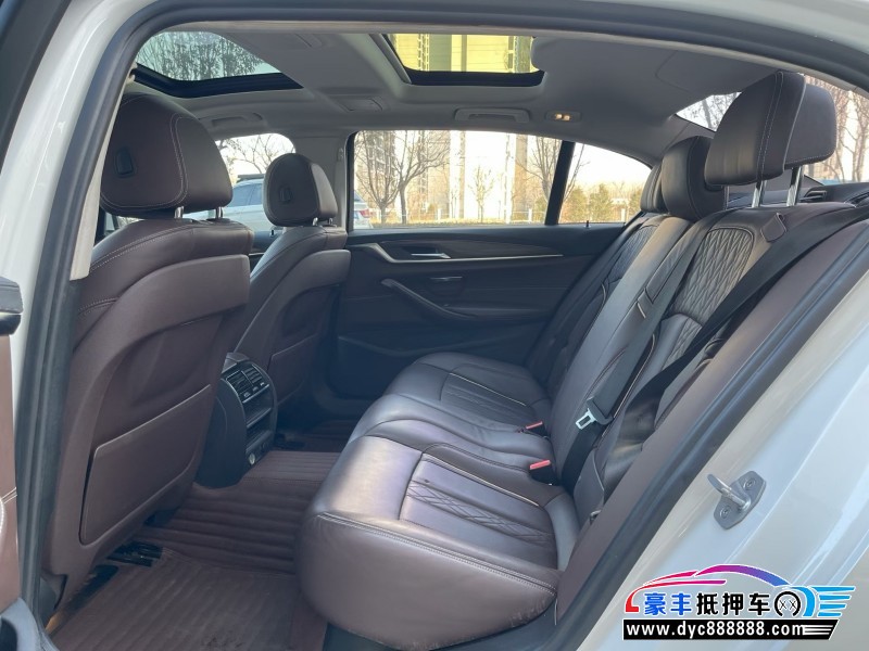 19年宝马5系轿车抵押车出售