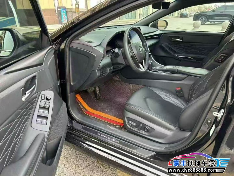 23年丰田亚洲龙轿车抵押车出售