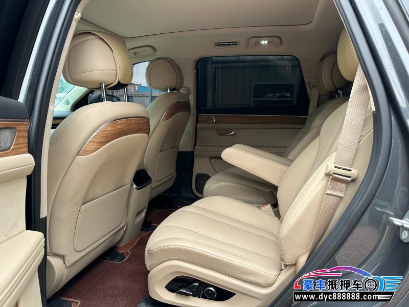 24年华为问界轿车抵押车出售