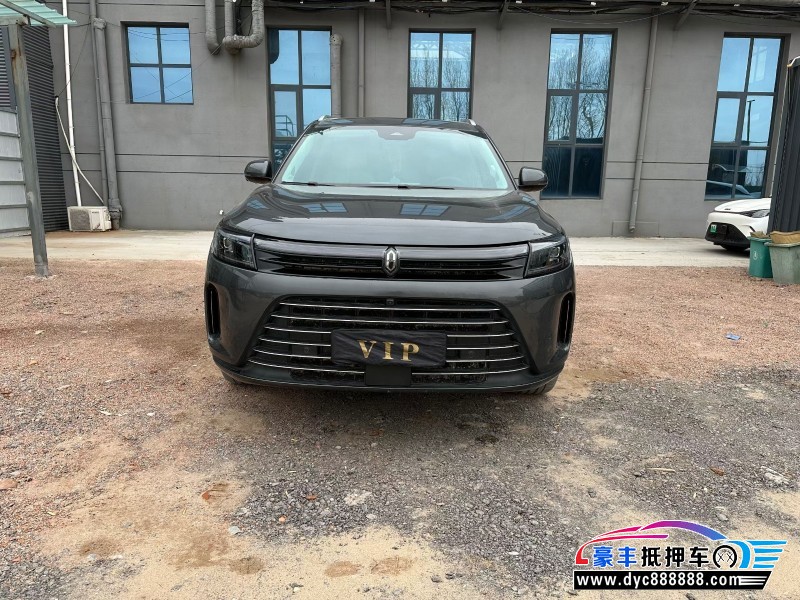 抵押车出售24年华为问界轿车