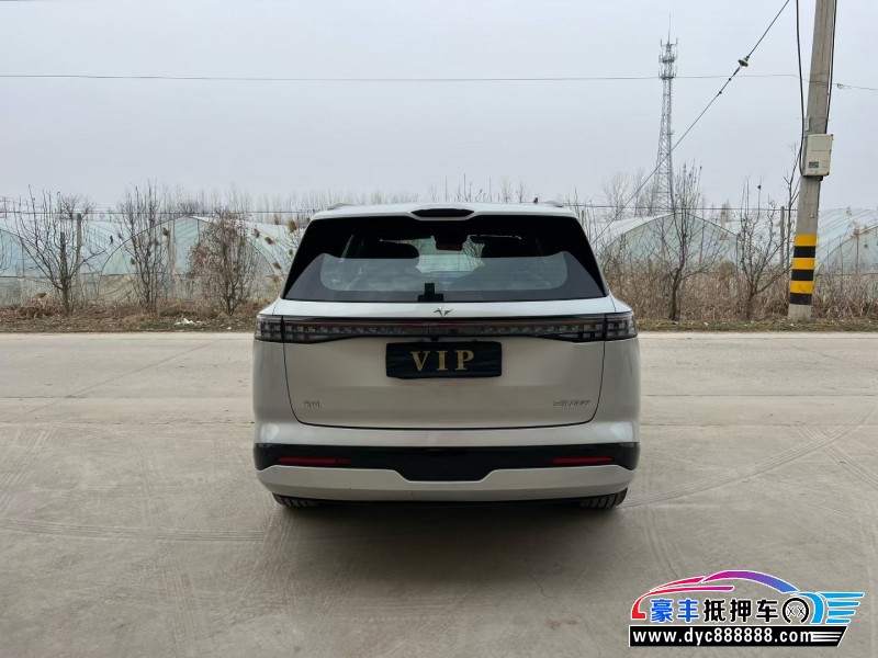 25年东风奕派008轿车抵押车出售