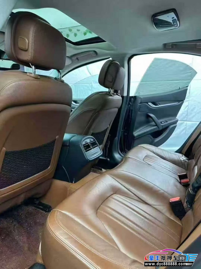 15年玛莎拉蒂Ghibli轿车抵押车出售