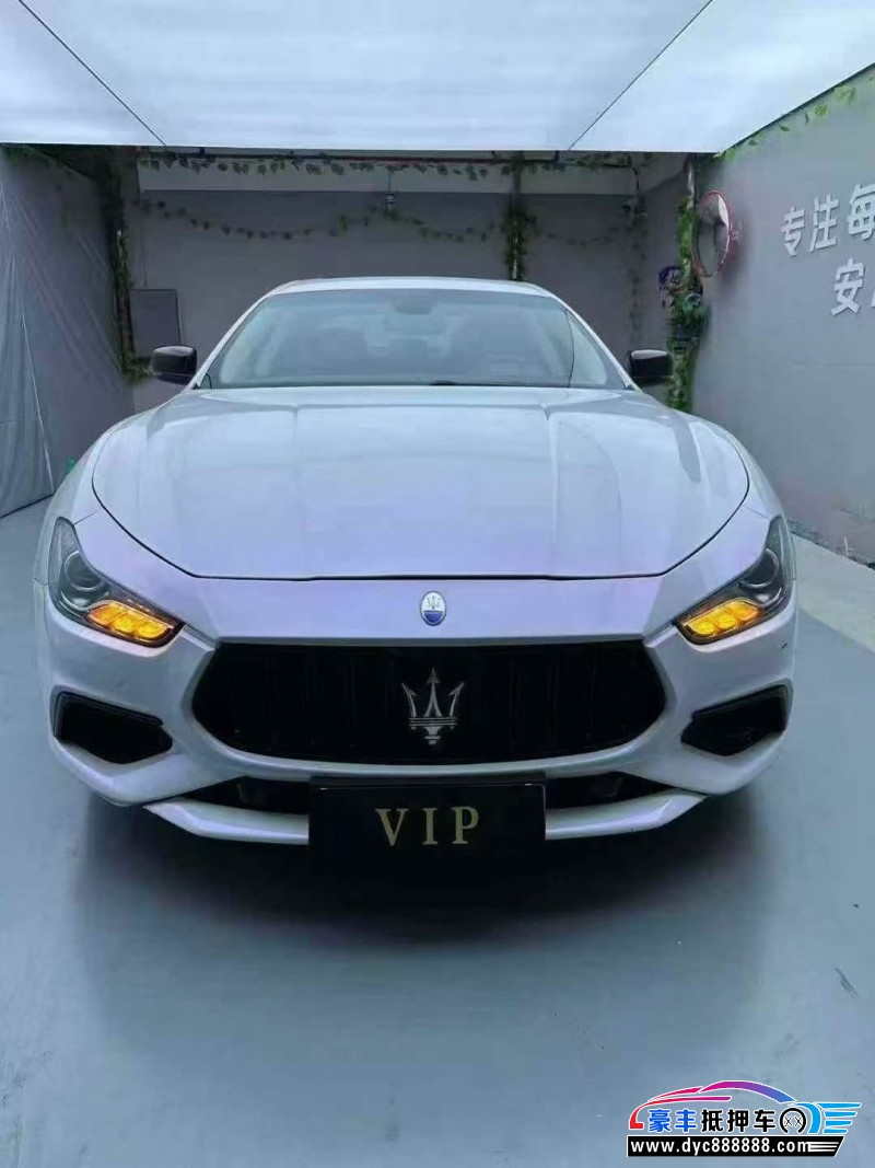 抵押车出售15年玛莎拉蒂Ghibli轿车