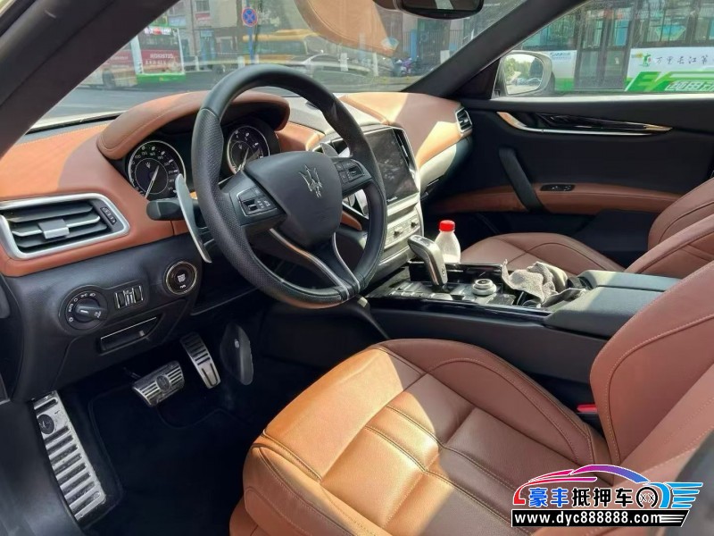 24年玛莎拉蒂Ghibli轿车抵押车出售