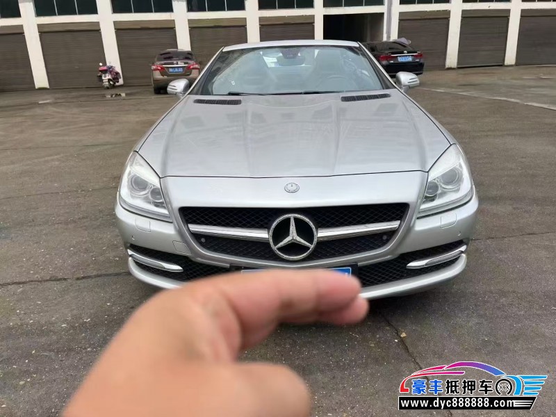 13年奔驰SLK轿车抵押车出售