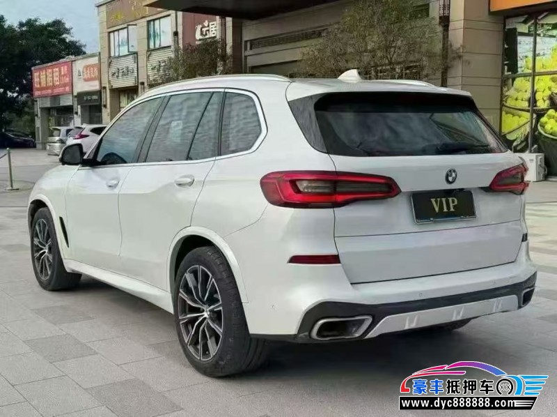 19年宝马X5轿车抵押车出售