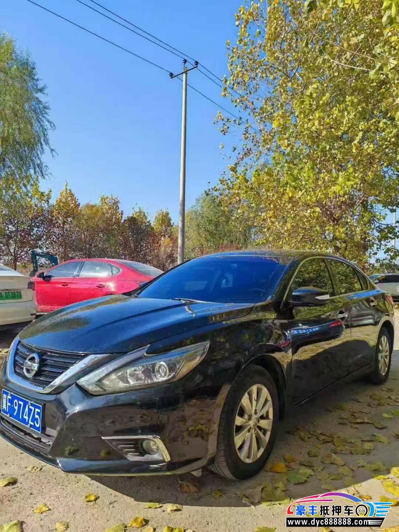 18年日产天籁轿车抵押车出售