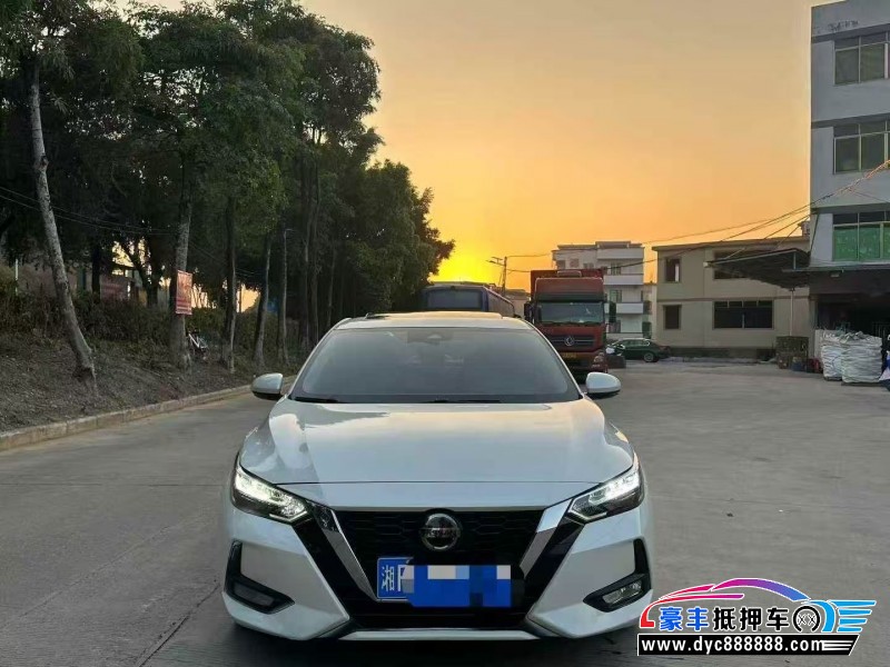 20年日产轩逸轿车抵押车出售