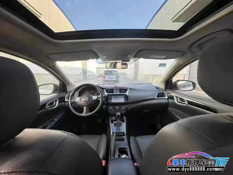 17年日产轩逸轿车抵押车出售