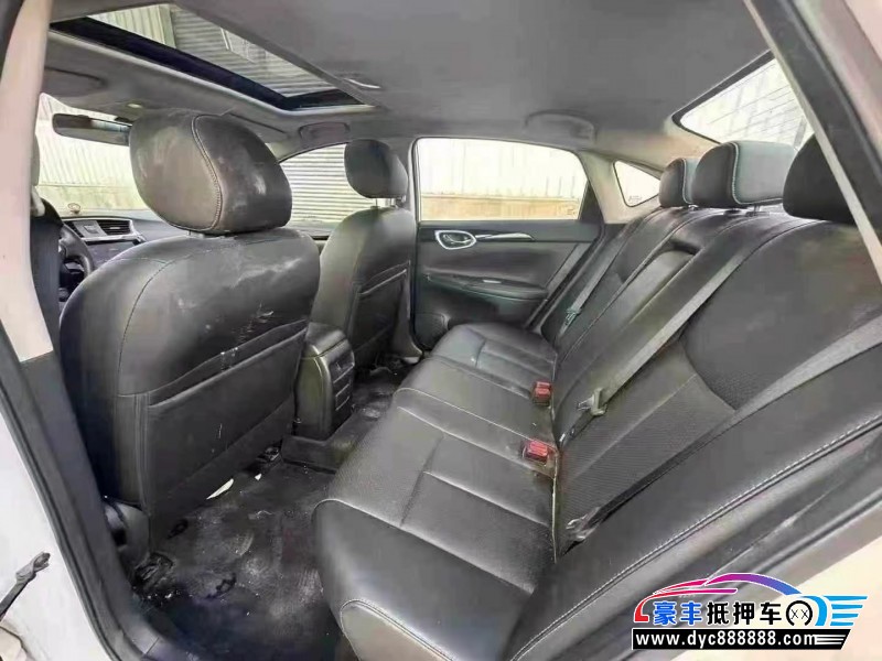 17年日产轩逸轿车抵押车出售