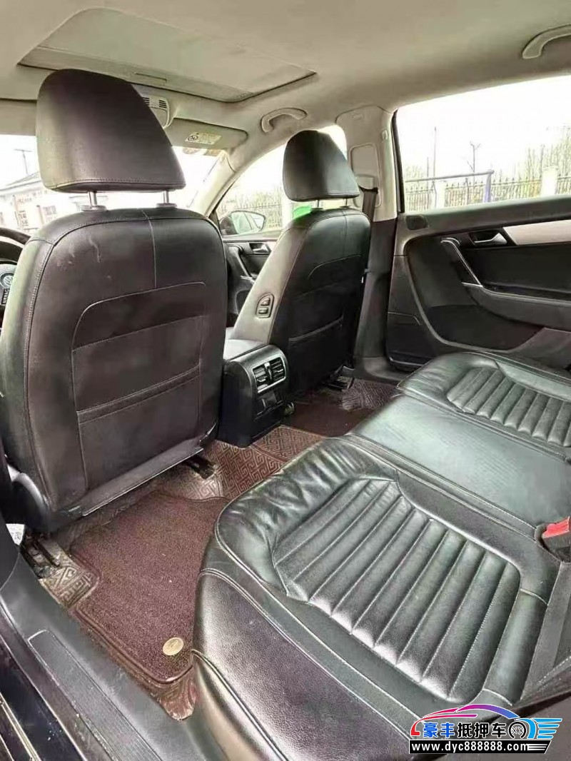 20年日产轩逸轿车抵押车出售