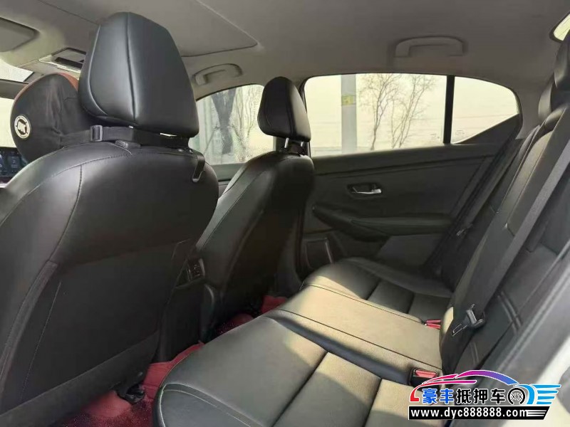 22年日产轩逸轿车抵押车出售