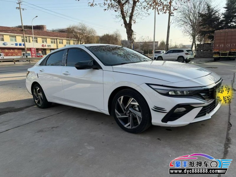 25年现代伊兰特轿车抵押车出售