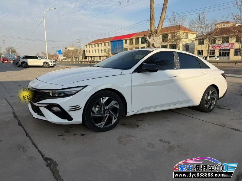 25年现代伊兰特轿车抵押车出售