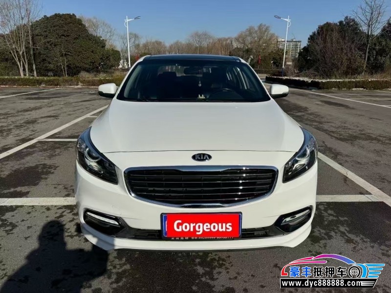 抵押车出售14年起亚K4轿车