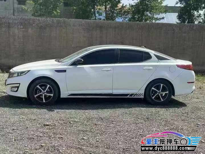 17年起亚K5轿车抵押车出售