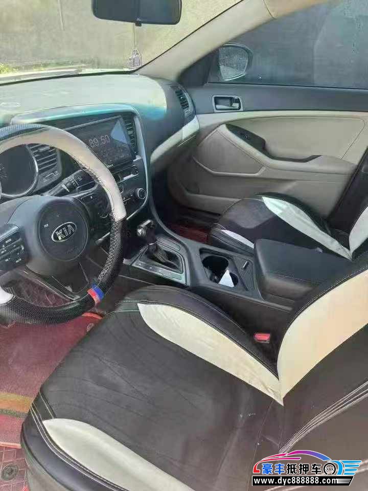 17年起亚K5轿车抵押车出售