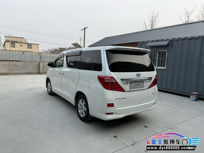 11年丰田埃尔法轿车抵押车出售