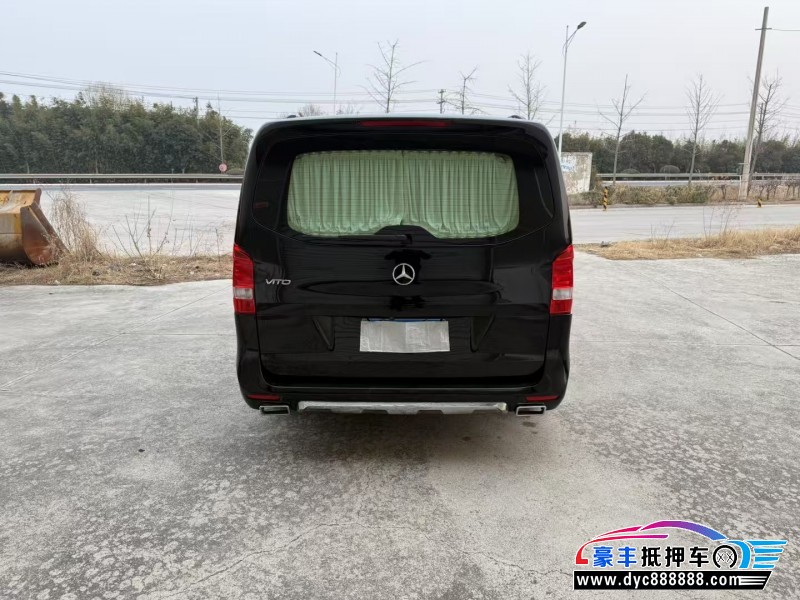 20年奔驰威霆MPV抵押车出售