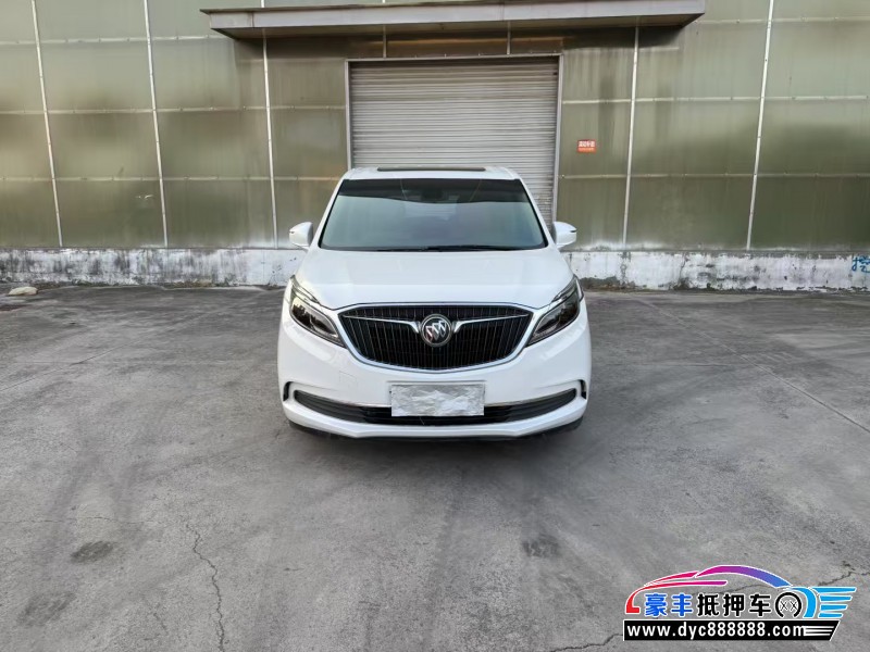 抵押车出售18年别克GL8MPV