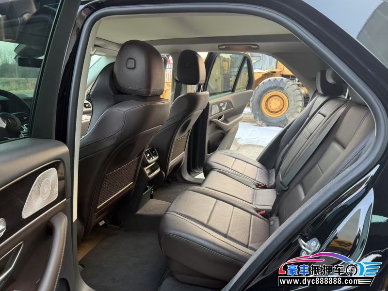 20年奔驰GLE轿车抵押车出售