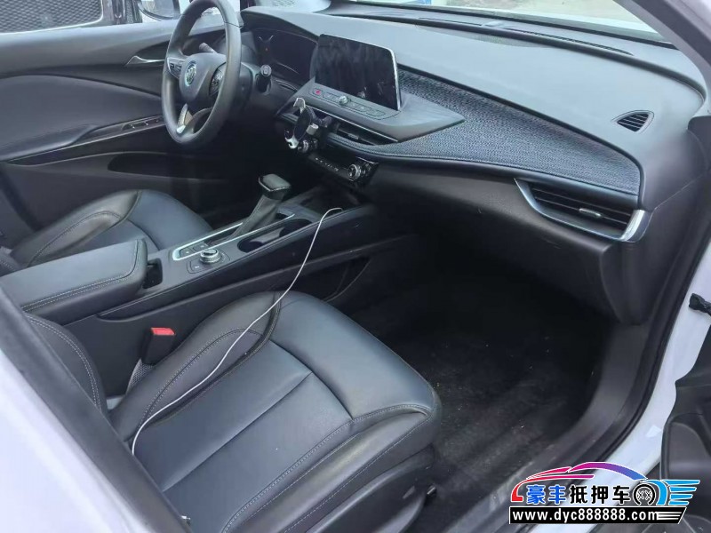 25年别克微蓝轿车抵押车出售