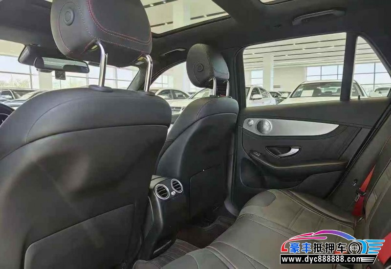 18年奔驰GLC轿车抵押车出售