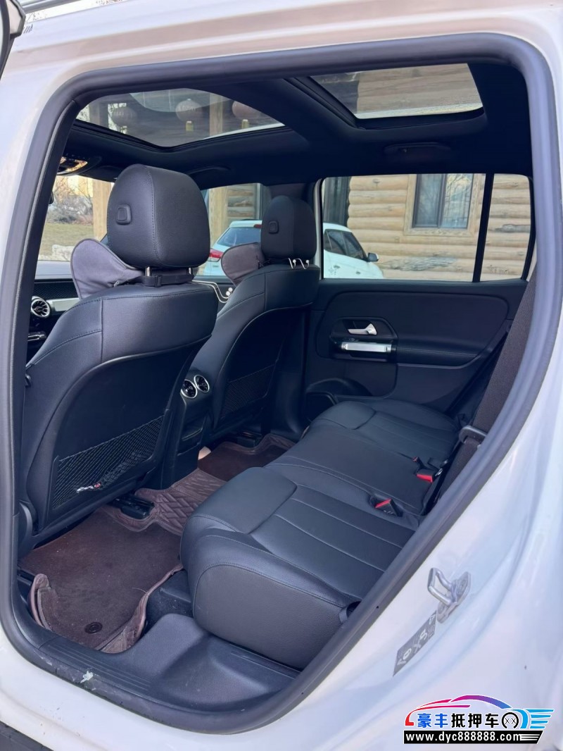 24年奔驰GLB轿车抵押车出售