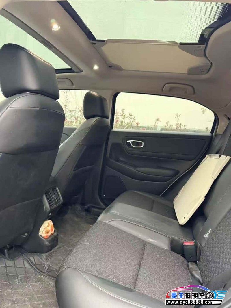 24年本田XRV轿车抵押车出售